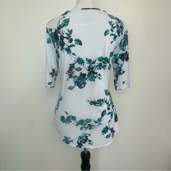 APT.9 Essentials White Floral Print Top Women’s Size Small - Picture 3 of 6